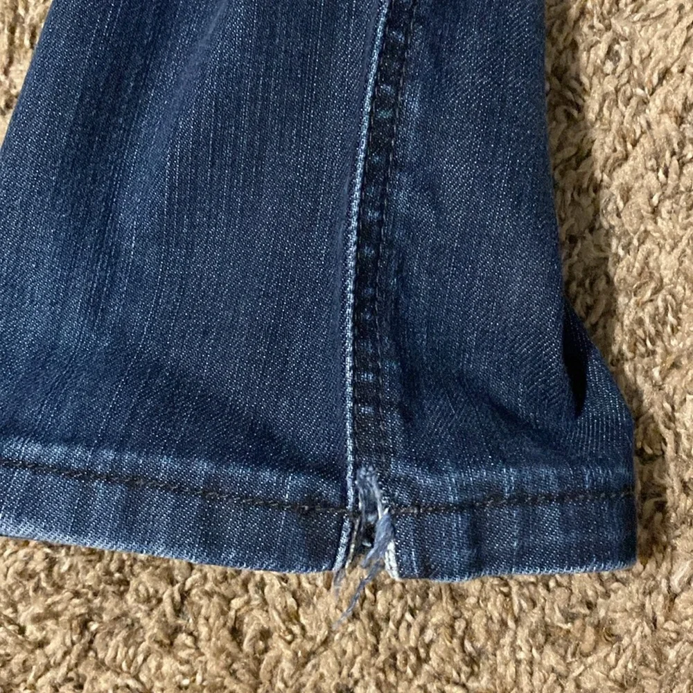 Joe’s Jeans Medium/Dark Wash - Picture 6 of 6